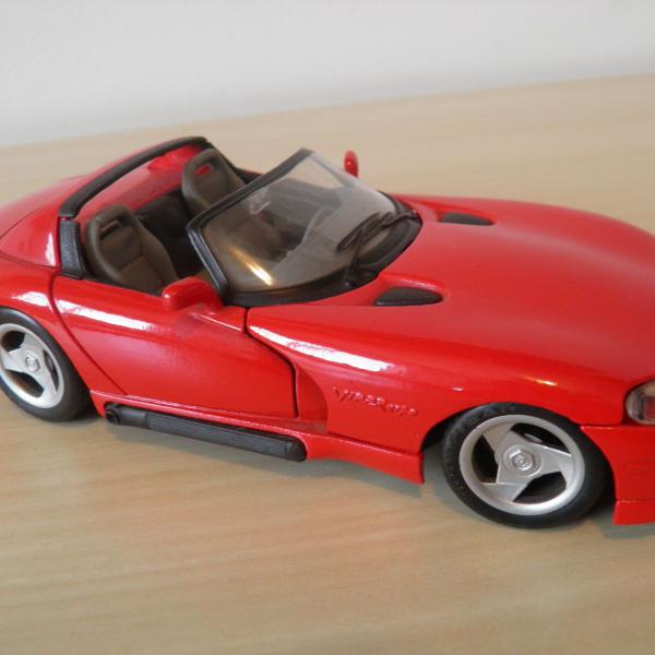 dodge viper rt/10 - escala 1/24 - maisto