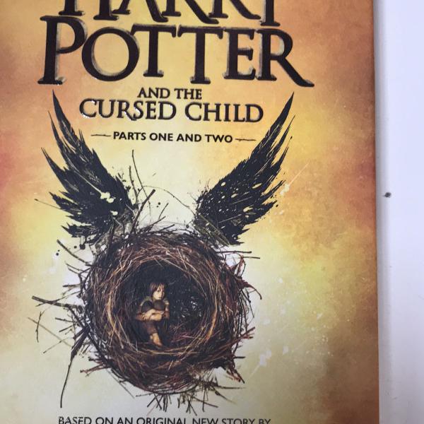 harry potter and cursed child livro