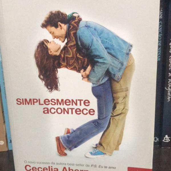 livro simplesmente acontece cecelia ahern