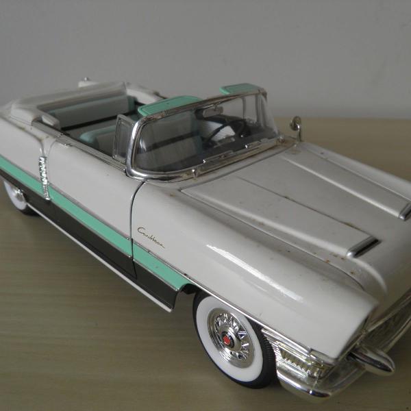 packard caribbean 1955 - escala 1/18 - road signatures