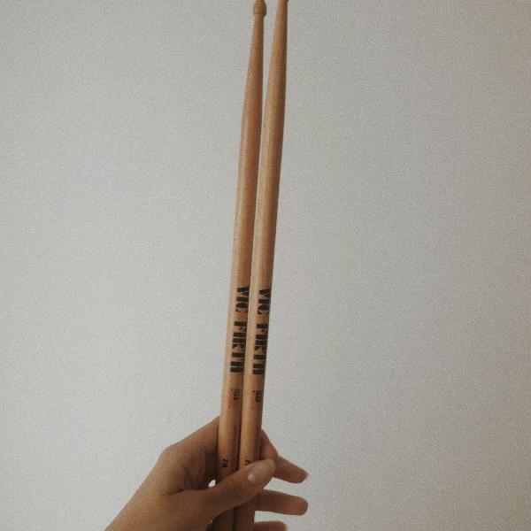 Baqueta Vic Firth American Classic