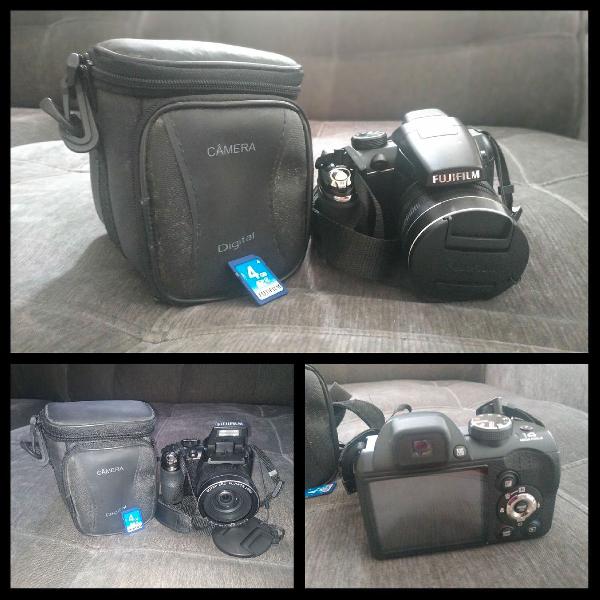 Câmera Fujifilm S4500 + Bolsa + Cartão 4 GB