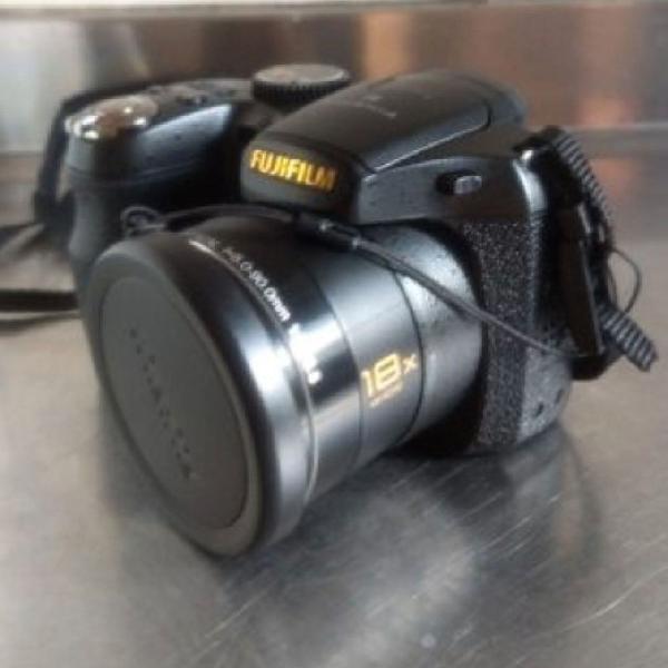 Câmera Fujifilm Semi profissional