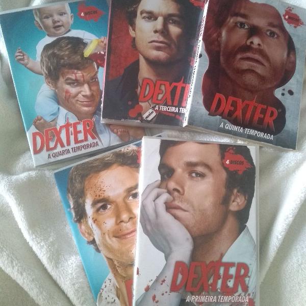 Dexter 1 a 5 temporada + 2 Brindes