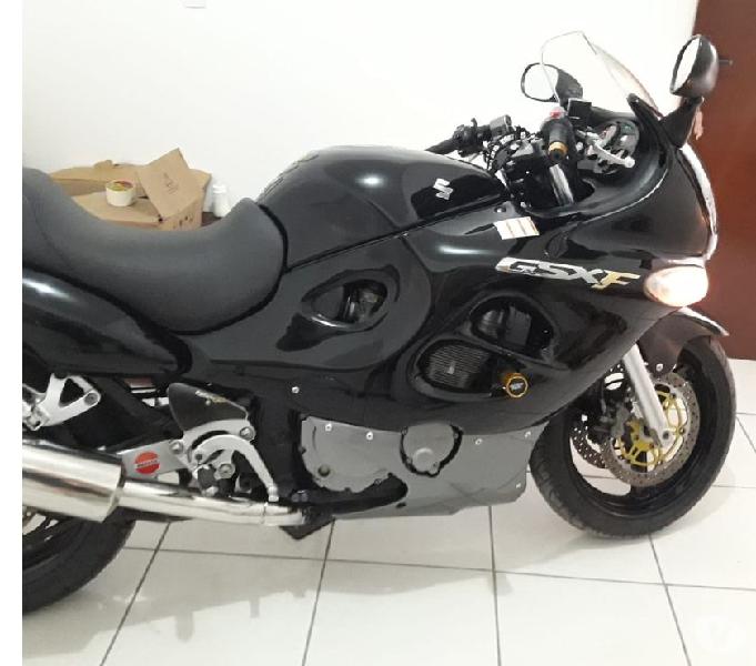 GSX 750F A TODA PROVA 18.000,00