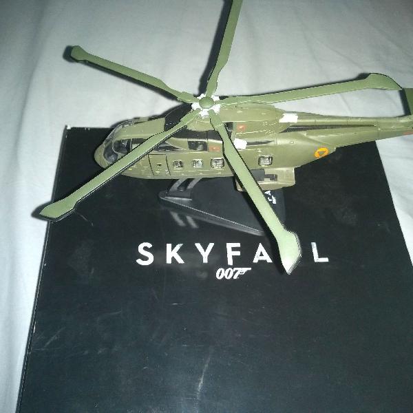 Helicóptero - James Bond Operação Skyfall