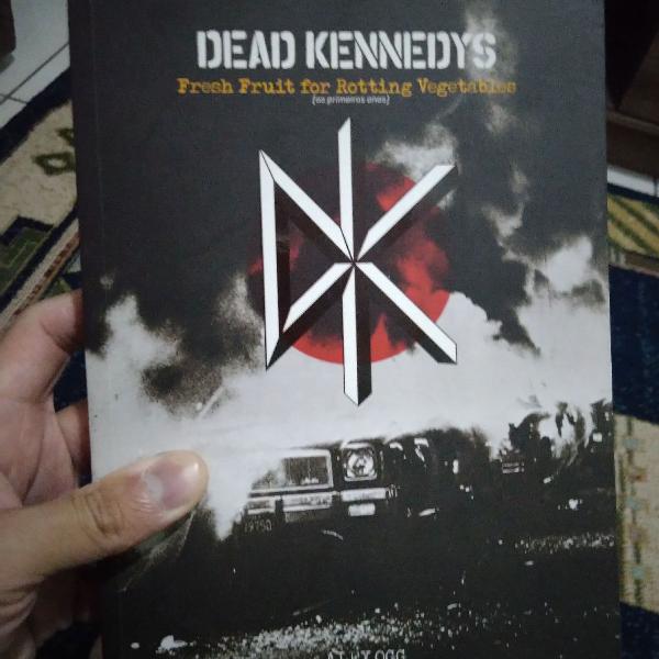 Livro Dead Kennedys