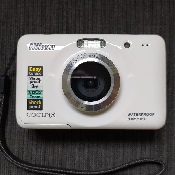 Nikon Coolpix S30 ( à prova d'água)