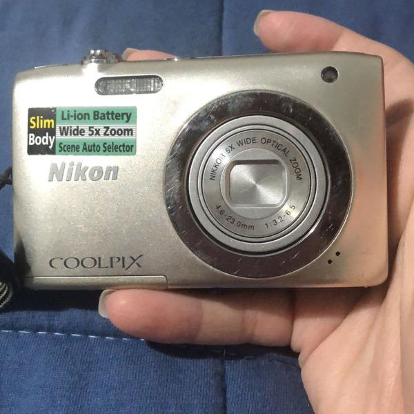 camera nikon coolpix s2600