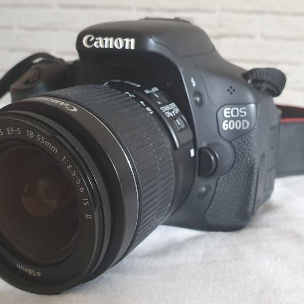 câmera canon eos 600d (t3i) - pouco usada