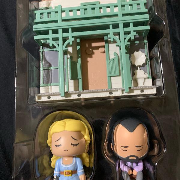 loot crate exclusive westworld dolores &amp; arnold