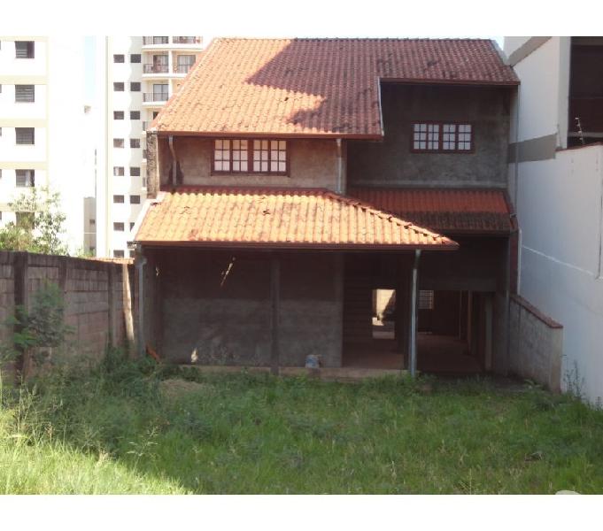 Casa em construção à venda em ValinhosSP