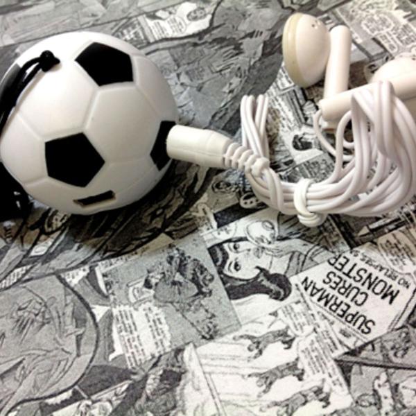 Mini MP3 Player - Bola de Futebol