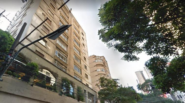 AMPLO APARTAMENTO NA BELA VISTA