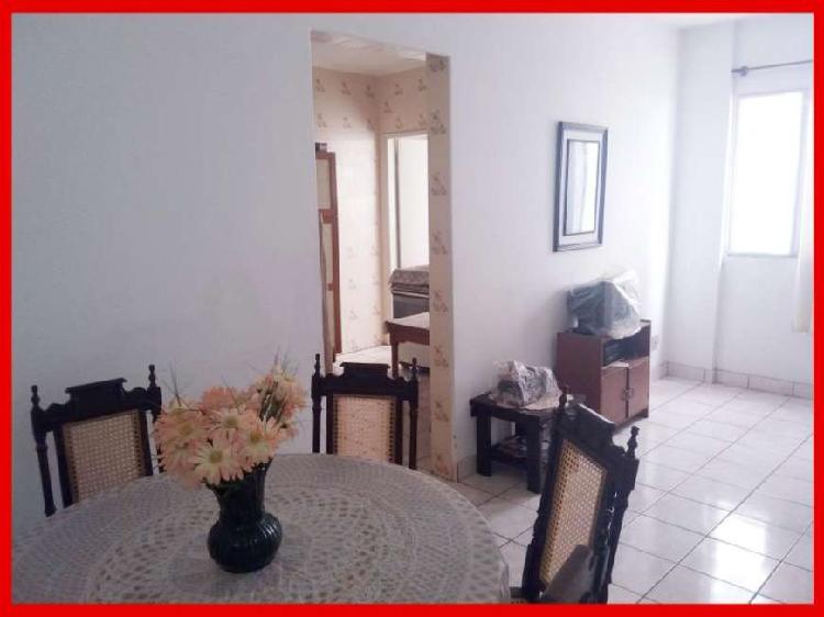 Apartamento 2 Dormitórios - Elevador - 100 metros de