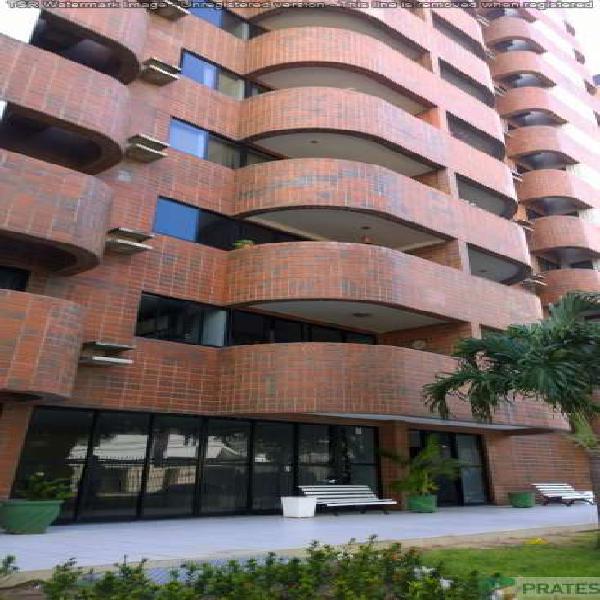 Apartamento excelente em Guararapes