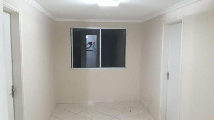 Apartamento para aluguel com 3 quartos em Vila Menck -