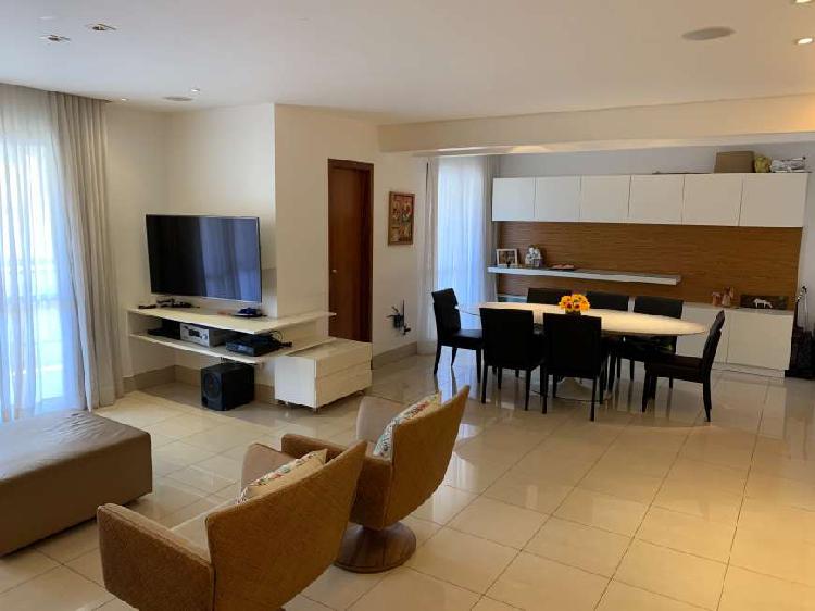 Apartamento para venda com 150 metros quadrados com 3