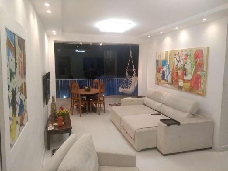 Apartamento para venda possui 85 metros quadrados com 2