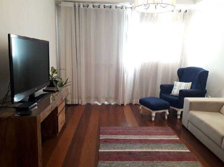 Apartamento à venda com 128 mt², 3 quartos em Avenida