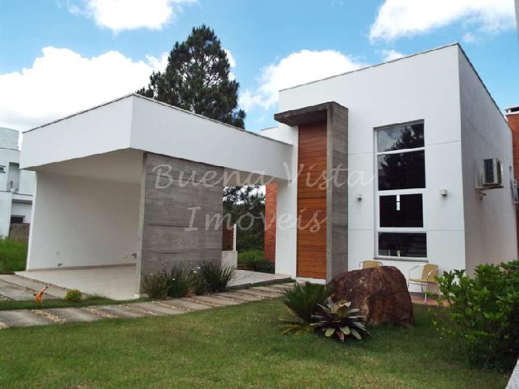 Casa de Condomínio com 3 Quartos à Venda, 184 m² por R$