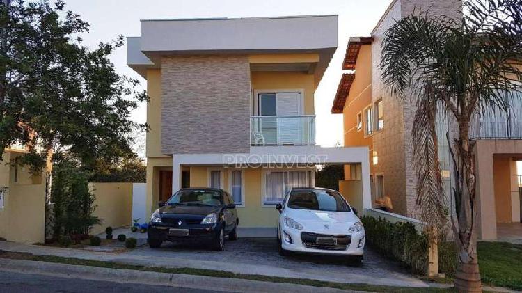 Casa na Granja Viana em condominio