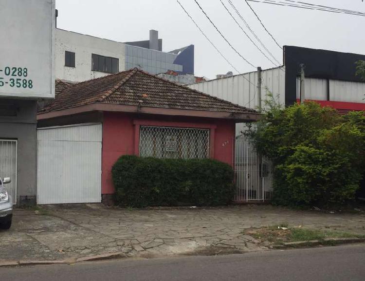 Casa para locação com 230m2 com 3 dorm. no Bairro São