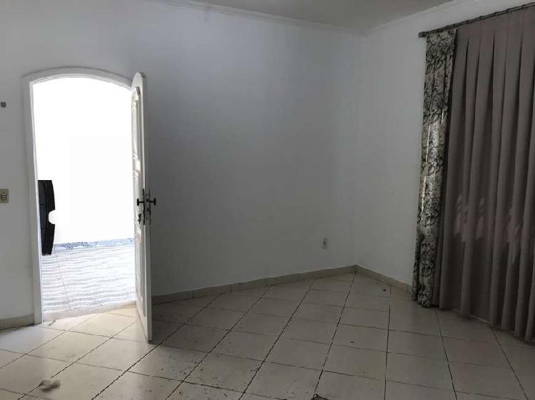 Casa para venda com 168 metros quadrados com 3 quartos
