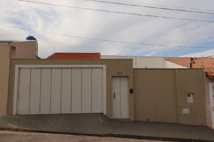 Casa à venda, 3 quartos, 4 vagas, JARDIM NOVA SUIÇA -