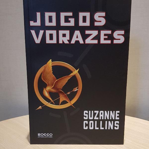 Jogos Vorazes, Suzanne Collins