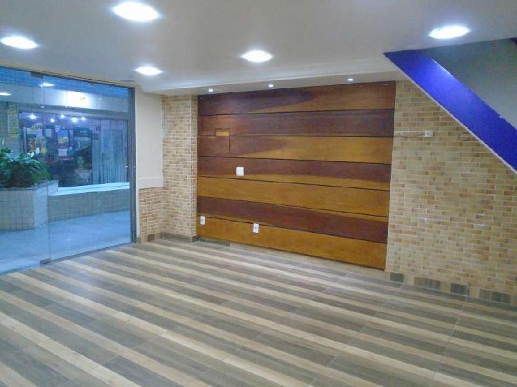 Loja para aluguel possui 62 metros quadrados