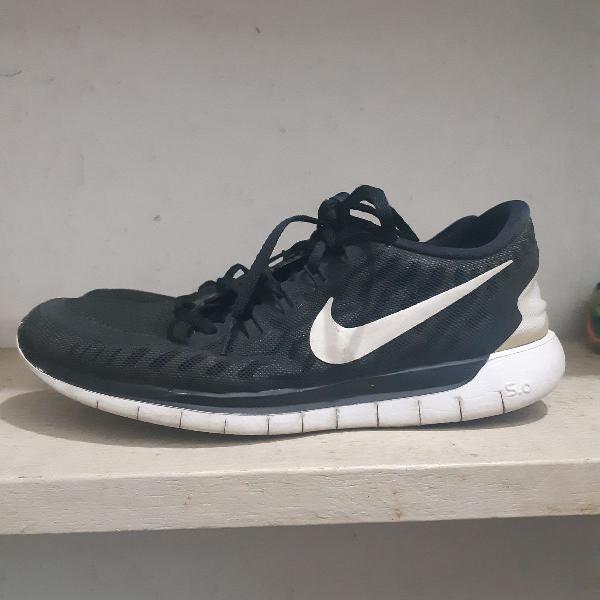 Nike preto 39