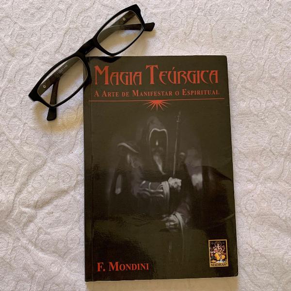 livro magia teúrgica