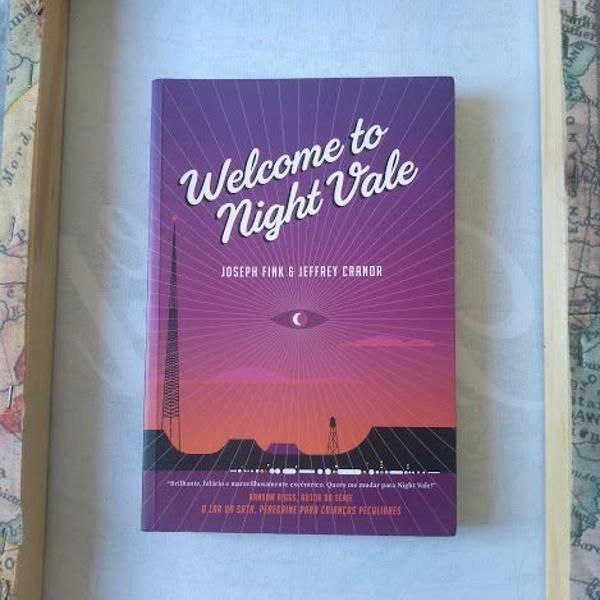 livro welcome to night vale