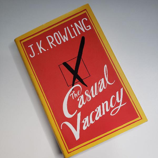 morte súbita jk rowling - em inglês - casual vacancy capa
