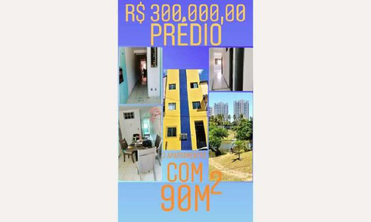 Apartamento de 270 metros quadrados no bairro Pituaçu com 9