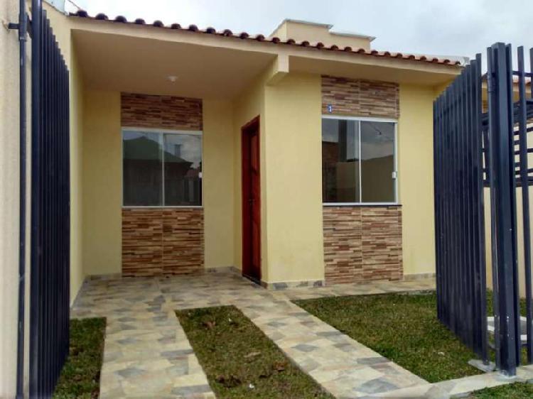 Casa para venda com 2 quartos em Campo de Santana - Curitiba