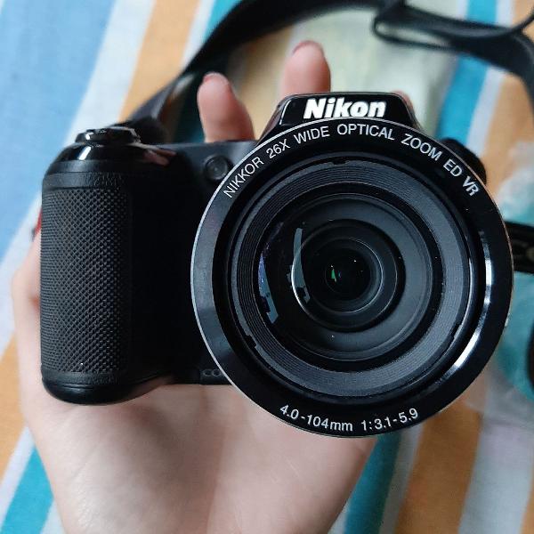 Câmera Nikon Coolpix L330