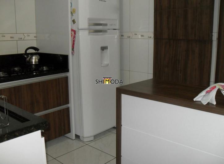 Oportunidade! Excelente sobrado triplex no Cajuru