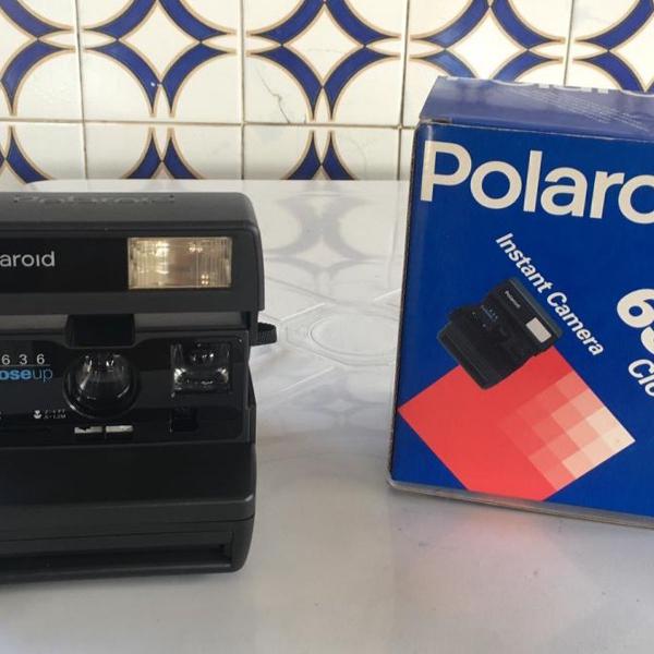 câmera polaroid