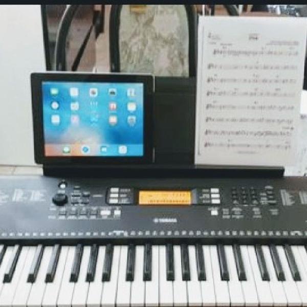 teclado arranjador yahama EW 300