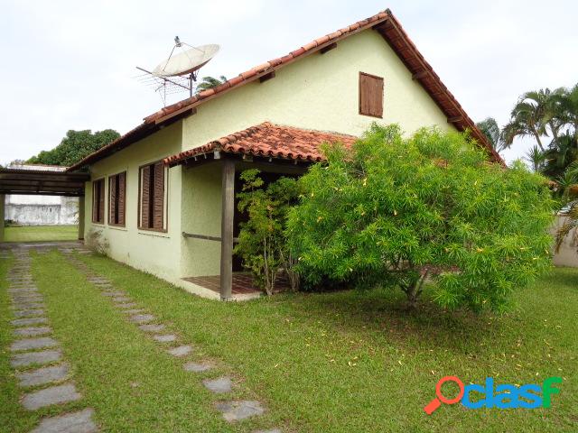 Casa Mobiliada - Venda - Araruama - RJ - Lake View -