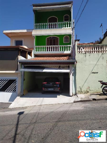 Casa a Venda em Barueri Jardim Silveira