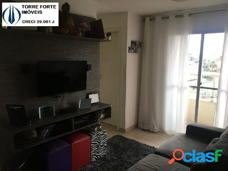 Lindo apartamento com 2 dormitórios na Vila Ema. 1 vaga!