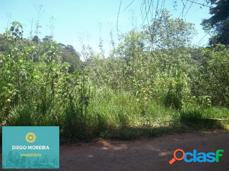 Terreno á venda em Terra Preta - 400 m²