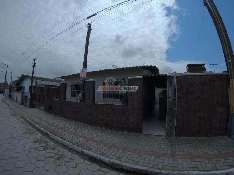 Adriano Carpes Imóveis, vende terreno com 02 casas, Centro-