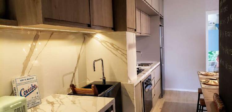 Apartamento no Ipiranga com 2 dormitórios, 1 suite, 1 vaga