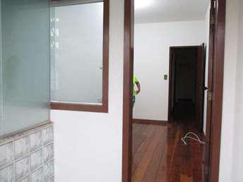 Casa com 2 quartos para alugar no bairro Alípio de Melo,