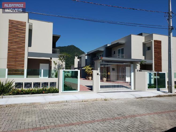 Casa em Condomínio para Venda em Florianópolis, Ribeirão