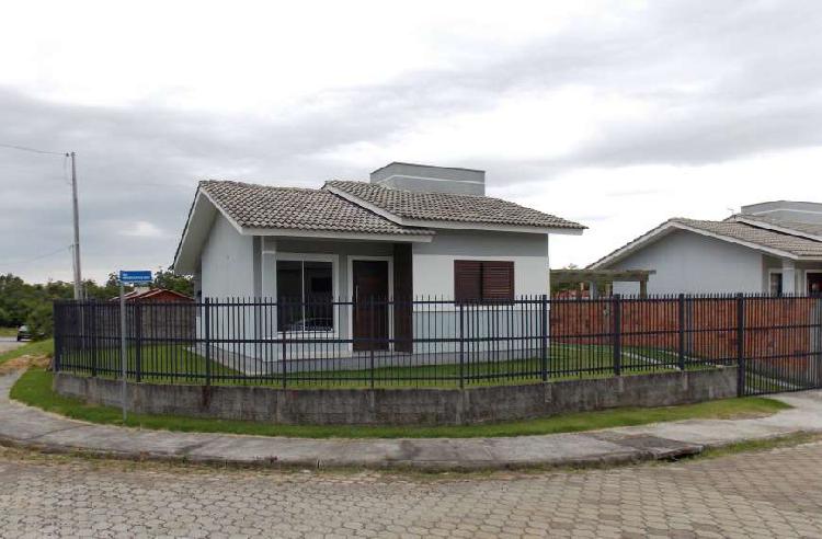 Linda casa em alvenaria Demboski Içara